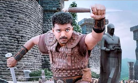 புலி பட டீஸர் இணையத்தில் வெளியான விவகாரம்: ஒருவர் கைது!