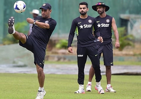 தோனி மனிதர் தானா?: பத்ரிநாத் ஆச்சரியம்