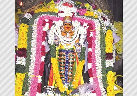 இந்த குருப்பெயர்ச்சியில் எந்தெந்த ராசிக்காரர்கள் அதிக கவனத்துடன் இருக்க வேண்டும்?