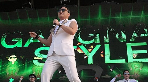 விபத்தில் சிக்கிய கங்னம் பாடகர்!