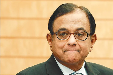 ஏர்செல்-மேக்ஸிஸ் வழக்கு: ப.சிதம்பரத்துக்கு அமலாக்கத் துறை மீண்டும் சம்மன்