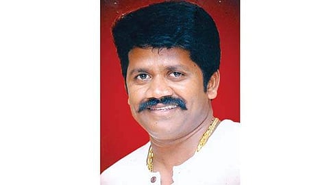 ரித்தீஷ் மீதான மோசடி புகாரின் நிலை என்ன?