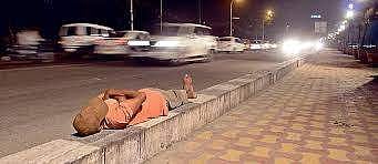 பிளாட்ஃபாரத்தில் வாழும் மக்களுக்கு 90 வீடுகள் அன்பளிப்பு: மகளுக்கு வித்யாசமான கல்யாணப் பரிசு தந்த பணக்காரத் தந்தை!