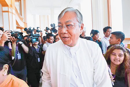 மியான்மர்:அதிபர் பதவிக்கு ஆங் சான் சூகியின் ஓட்டுநர் பெயர் பரிந்துரை