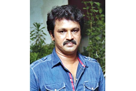 காசோலை மோசடி வழக்கு: சேரனுக்கு ராமநாதபுரம் நீதிமன்றம் பிடியாணை