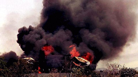 மகாராஷ்டிராவில் ஜவுளி டையிங் யூனிட்டில் தீ விபத்து