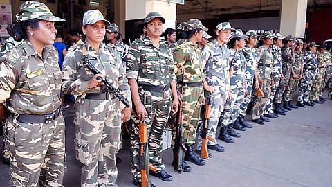 வேலை... வேலை.. வேலை... இந்திய இளைஞர்களுக்கு மத்திய ரிசர்வ் போலீஸ் படையில் வேலை