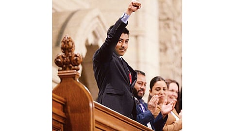 "முதல்வன்' ஸ்டைலில் ஐந்து நாள் பிரதமரான இந்தியர்!