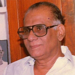 புத்தகங்களை நேசிக்கும் இயக்குனர்!