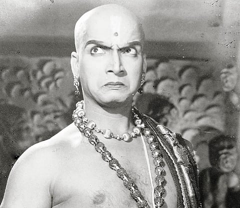 பொன்  விழா கலைஞர்கள்-எம்.என்.நம்பியார்