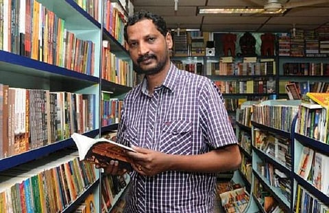 பாடலாசிரியர் நா.முத்துக்குமார் மறைவு