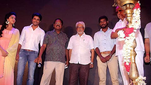 'ரெமோ' பர்ஸ்ட் லுக் பட தொகுப்பு