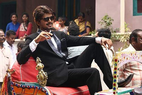 விஜய் நடித்த பைரவா-க்கு எதிராக வழக்கு! திட்டமிட்டப்படி படம் வெளியாகுமா? 