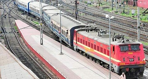 50 நொடிகளில் 'தத்கால்' ரயில் டிக்கெட் முன்பதிவு செய்ய வேண்டுமா? இதோ அருமையான யோசனை