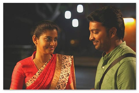 கலையரசன் நடித்த அதே கண்கள்: சினிமா விமரிசனம்