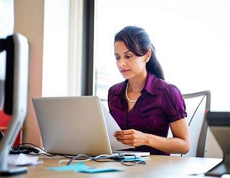 மத்திய அரசில் 8,300 பணியிடங்கள்: 30க்குள் விண்ணப்பிக்க இளைஞர்களுக்கு அழைப்பு!