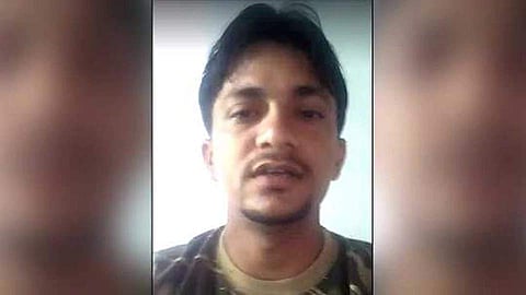 மோடி, ராஜ்நாத்துக்கு எதிராக பேஸ்புக்கில் கருத்து தெரிவித்த சி.ஆர்.பி.எப் வீரர் கைது!