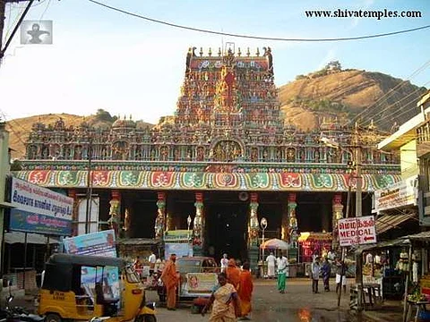 வீடுபேறு அளிக்கும் முருகனின் அறுபடை வீடுகள் (மினி தொடர்) - 1. திருப்பரங்குன்றம் 