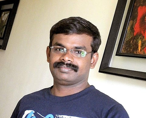 கார்ட்டூனிஸ்ட் பாலா மீதான வழக்கு விசாரணைக்கு மதுரை உயர் நீதிமன்றக் கிளை இடைக்காலத் தடை!