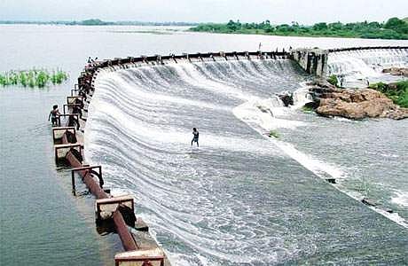 மதுராந்தகம் ஏரிக்கு நீர்வரத்து அதிகரிப்பு