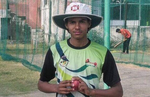 4-4-0-10: ஒரு ரன்னும் கொடுக்காமல் 10 விக்கெட்டுகளையும் வீழ்த்திய 15 வயது ராஜஸ்தான் வீரர்!