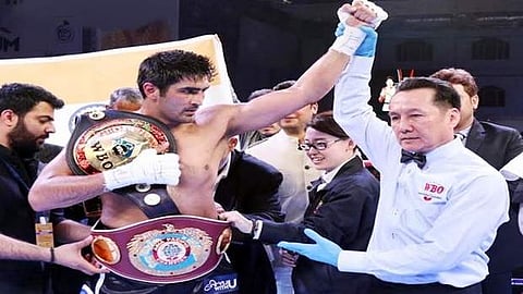 தொழில்முறை குத்துச்சண்டையில் தொடர்ந்து 10-ஆவது வெற்றியை பதிவு செய்த விஜேந்தர் சிங்