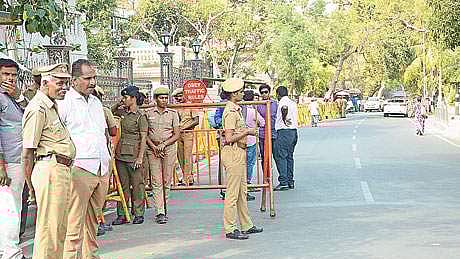 கோவை குண்டுவெடிப்பு தினம்:
மாநகரில் 2 ஆயிரம் போலீஸ் பாதுகாப்பு