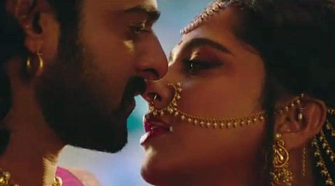 உலகளவில் டிரெண்டிங்: பாகுபலி 2 இயக்குநர் மகிழ்ச்சி!