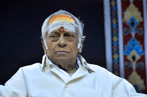 ஜெயில் கைதிகளுடன் சேர்ந்து நாடகத்தில் நடித்தேன்