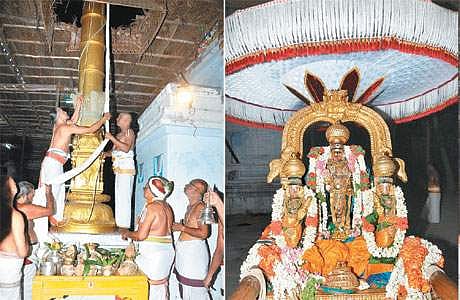 காஞ்சிபுரம் யதோக்தகாரி பெருமாள் கோயிலில் பங்குனி பிரம்மோற்சவத்தையொட்டி நடைபெற்ற கொடியேற்றம்.