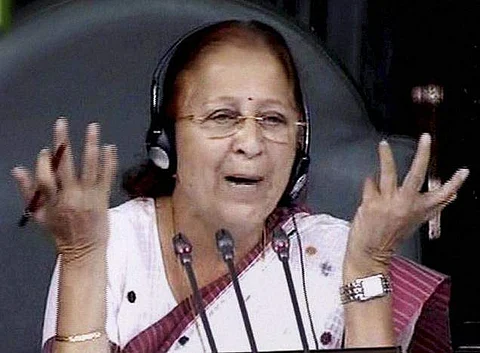 கல்வி மற்றும் வேலைவாய்ப்பில் காலவரையற்ற இட  ஒதுக்கீடு என்பது சரியாக இருக்குமா?: கேள்வி எழுப்பும் சபாநாயகர் 