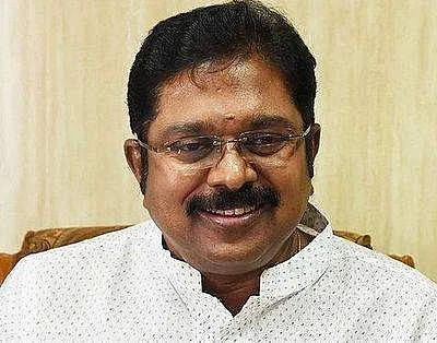 டிடிவி தினகரன் வழக்கறிஞருடன் ஆலோசனை