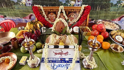 நாச்சியார் படத்தின் பூஜை ஸ்டில்ஸ்
