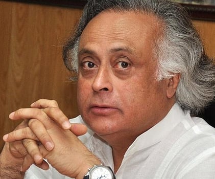 ஒருநாடு, ஒரு மொழி கொள்கையை அமல்படுத்துவது அசாத்தியம்: முன்னாள் மத்திய அமைச்சா் ஜெய்ராம் ரமேஷ்