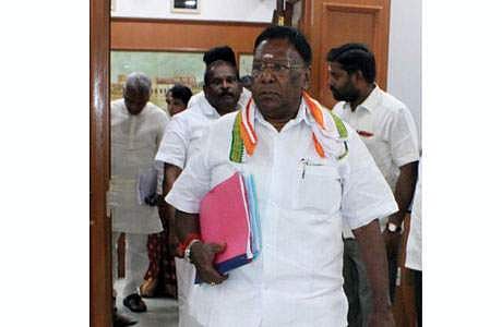 வேளாண் ஒழுங்குமுறை விற்பனைக் கூடங்களில் 50 மெ.டன் மின் எடை மேடைகள்: பட்ஜெட்டில் முதல்வர் நாராயணசாமி தகவல்