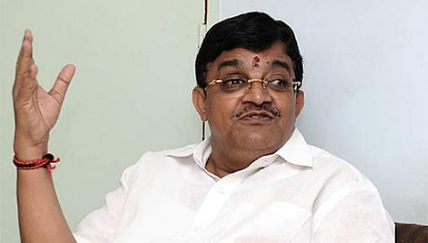 தில்லி தேர்தல் ஆணைய அலுவலகம் முன்பு அதிமுக மாநிலங்களவை எம்.பி. மைத்ரேயன் தர்ணா!