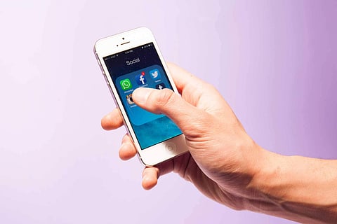 வாட்ஸ் அப்பின் புதிய முயற்சி! தவறாக அனுப்பிய செய்தியை இனி திருத்தலாம்!