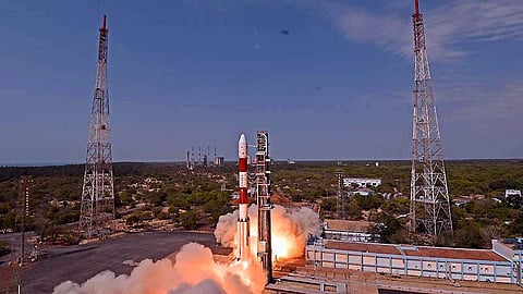 மத்திய அரசில் வேலை வேண்டுமா..? இஸ்ரோவில் டெக்னீசியன் வேலை