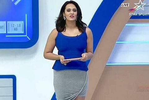 மந்திரா பேடிக்குப் பிறகு அதிகம் விவாதிக்கப்பட்ட மயந்தி லாங்கரின் உடை!