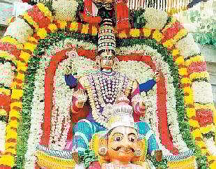 சுந்தரராஜப் பெருமாள் கோயிலில் கருட சேவை