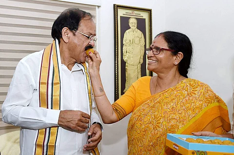 வெங்கய்ய நாயுடு: சுதந்திர இந்தியாவில் பிறந்து குடியரசுத் துணைத் தலைவராகியிருக்கும் முதல் நபர்
