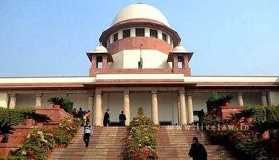 தாயின் வயிற்றிலிருக்கும் 26 வாரக் கருவை கலைக்க உச்சநீதிமன்றம் அனுமதி!