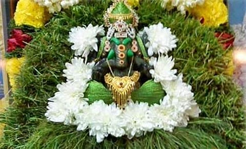 இன்று தூர்வாஷ்டமி: பூஜை முறையும், சொல்ல வேண்டிய ஸ்லோகமும்