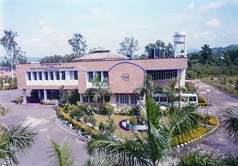 தேசிய குழந்தைகள் வளர்ச்சி கழகத்தில் வேலை