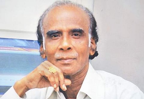 முதல்வர் நாற்காலிக்கு ஒரு கால் பட்டுக்கோட்டையார்! - கவிஞர் முத்துலிங்கம்