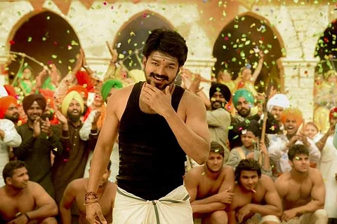 ரஜினிக்கு மூன்று முகம் போல விஜய்க்கு மெர்சல்!