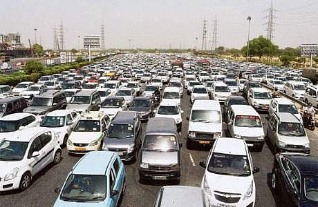 '15 ஆண்டு பழைமையான வாகனங்களை தடை செய்ய வேண்டும்'