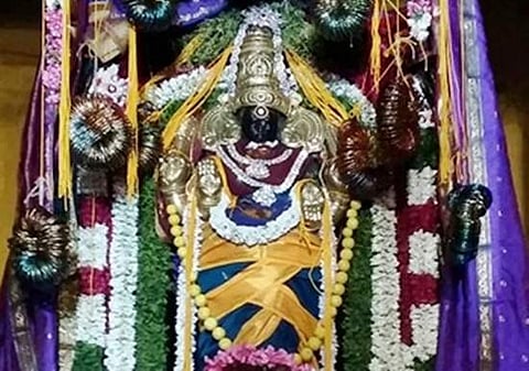 களத்திர தோஷம் போக்கி கல்யாண வரமருளும் கல்யாண காமாட்சி!