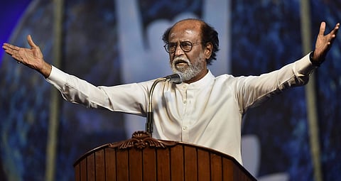 இன்றிரவு மலேசியா செல்கிறார் ரஜினி!