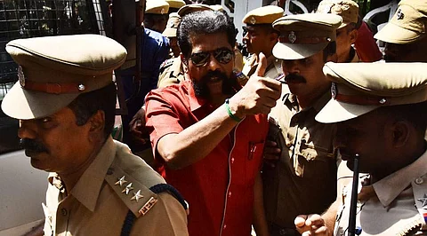 நக்கீரன் கோபால் கைது